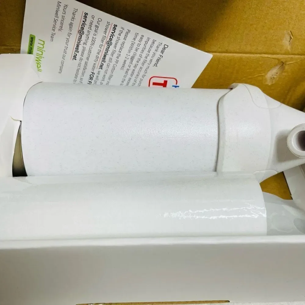 Miniwell Chlorine Removal Shower Filter White NWT New in Box Bath Water‎